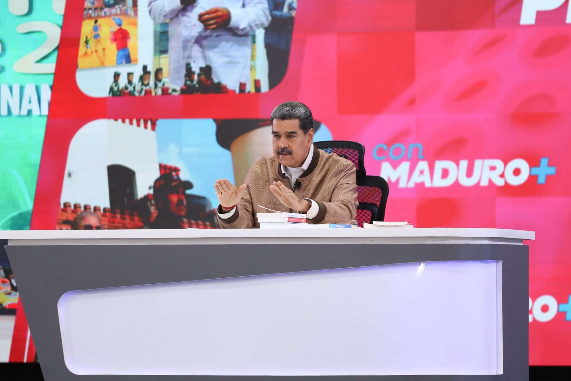 Afinan detalles para el Congreso del Bloque Histórico