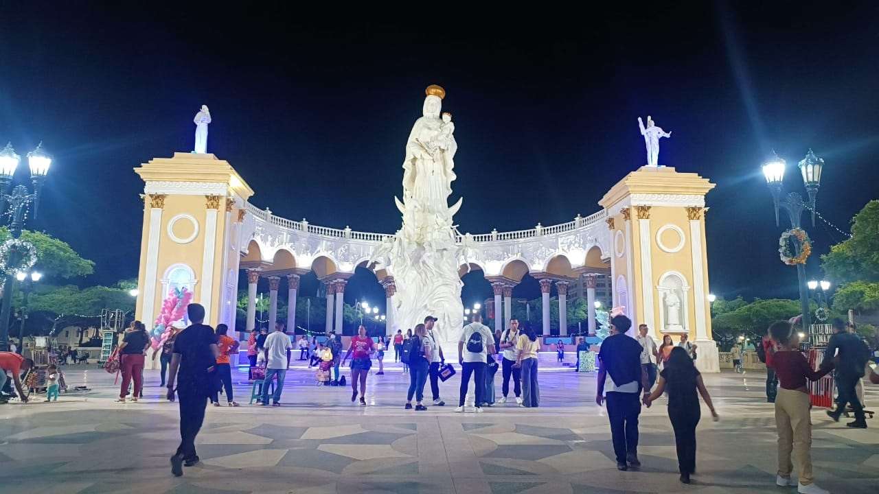 Zulianos celebran hoy a su Virgen de Chiquinquirá