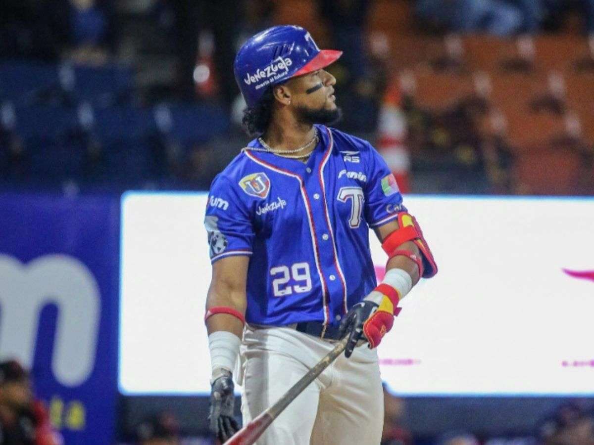 Luis Matos pulverizó al pitcheo de Caribes