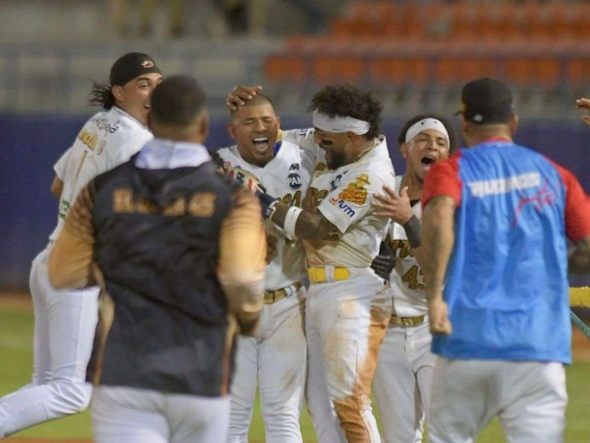 Eduardo Escobar le dio la victoria a Tigres