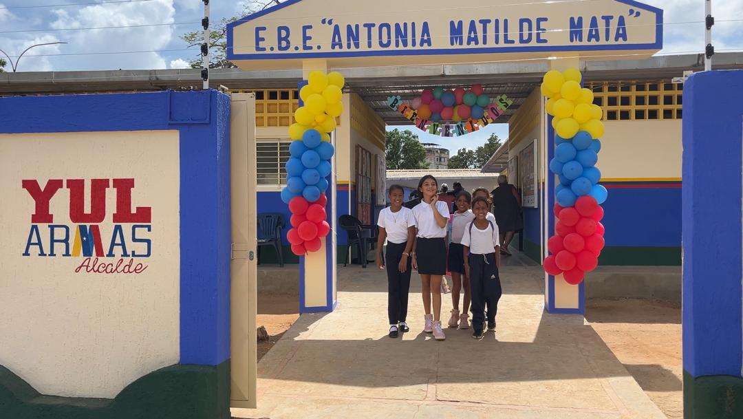 En Nueva Esparta rehabilitan planteles para garantizar calidad educativa