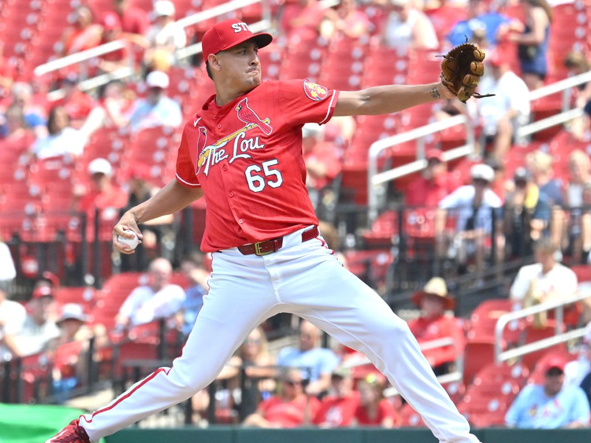 Giovanny Gallegos alcanza acuerdo Menor con los Dodgers