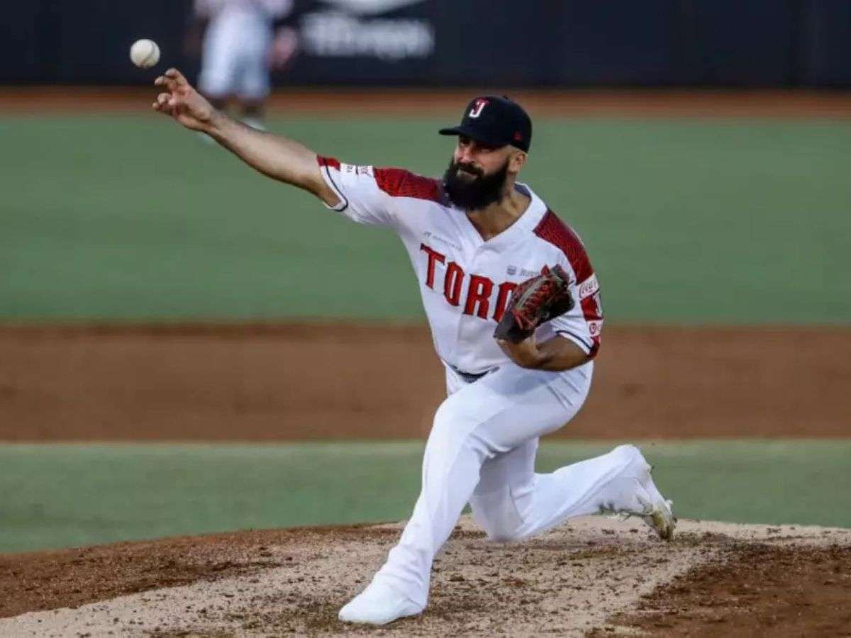 Jon Van Meter refuerza el pitcheo de Tiburones