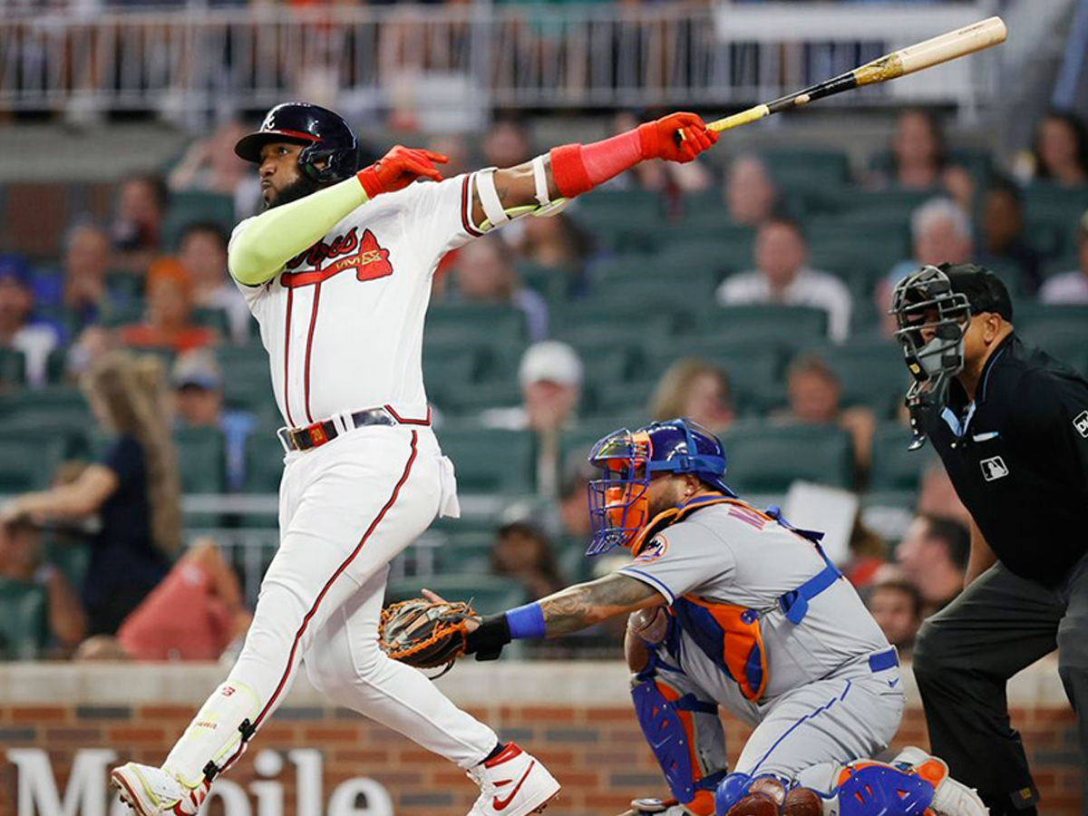 Bravos ejercen opción de Ozuna y seguirá en 2025