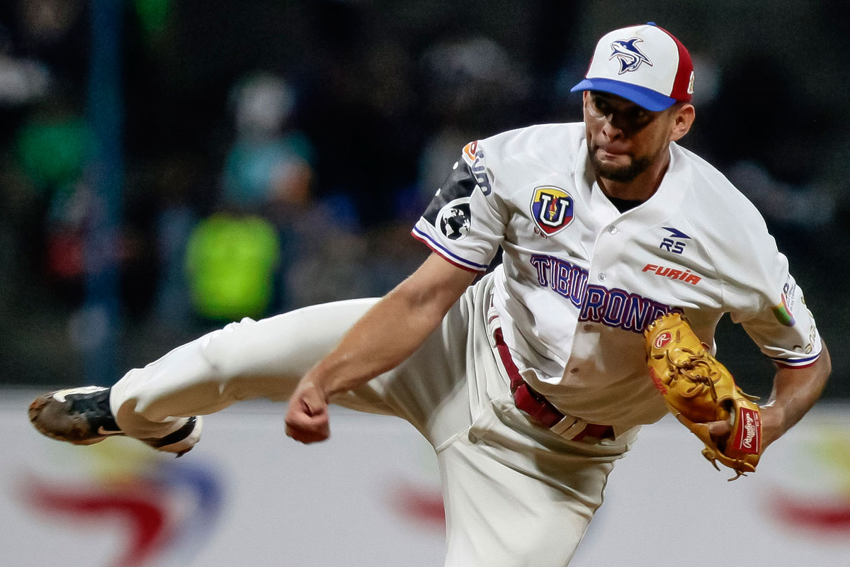 Tiburones de La Guaira despertó llenando de Arepas a Magallanes