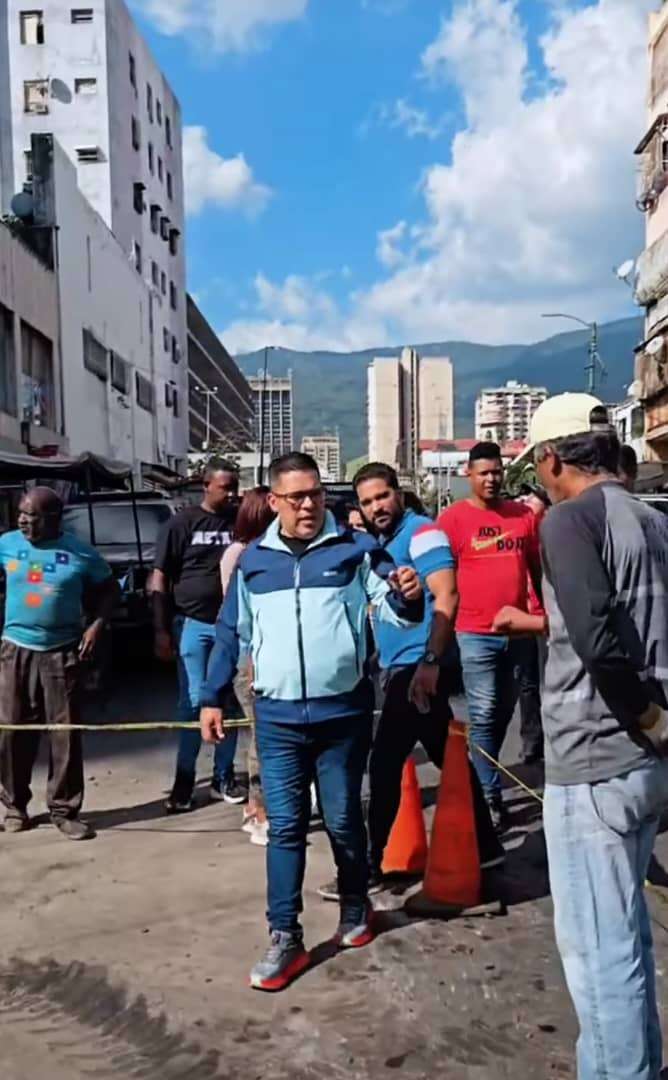 Gobierno de Caracas ha reparado 61 viviendas en San Agustín