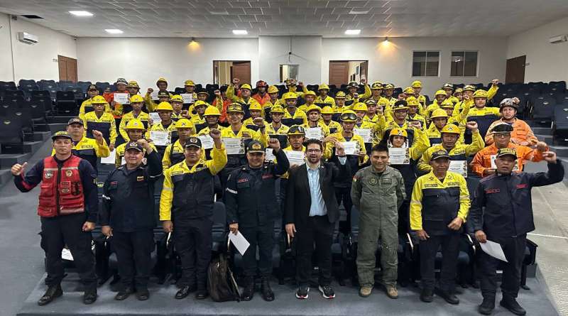 Fuerza de Tarea Humanitaria recibe reconocimiento por labores en Bolivia
