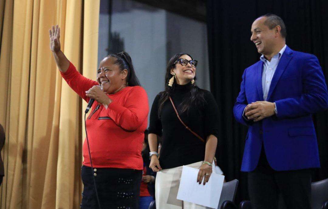 Docentes contarán con sistema de pasaje preferencial