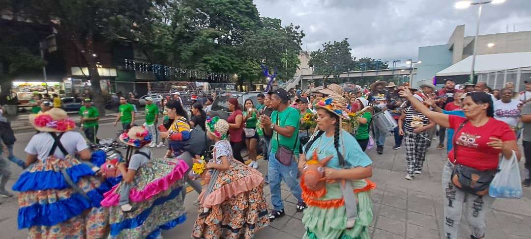 Alcaldía de Caracas inicia la "Ruta Navidad con Sabor"