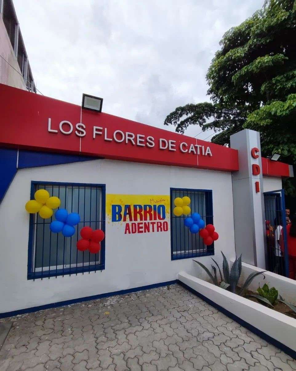 CDI de Los Flores brinda atención especializada