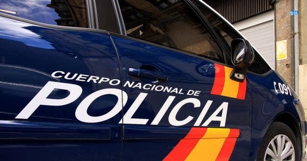 Ocultaba 20 millones de euros en su casa, detenido jefe de Policía Nacional en Madrid