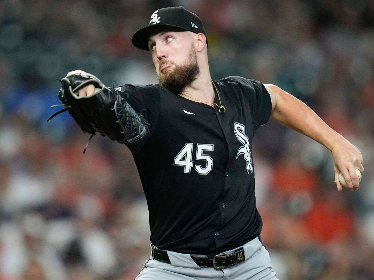 Garrett Crochet llega a Boston por cuatro prospectos