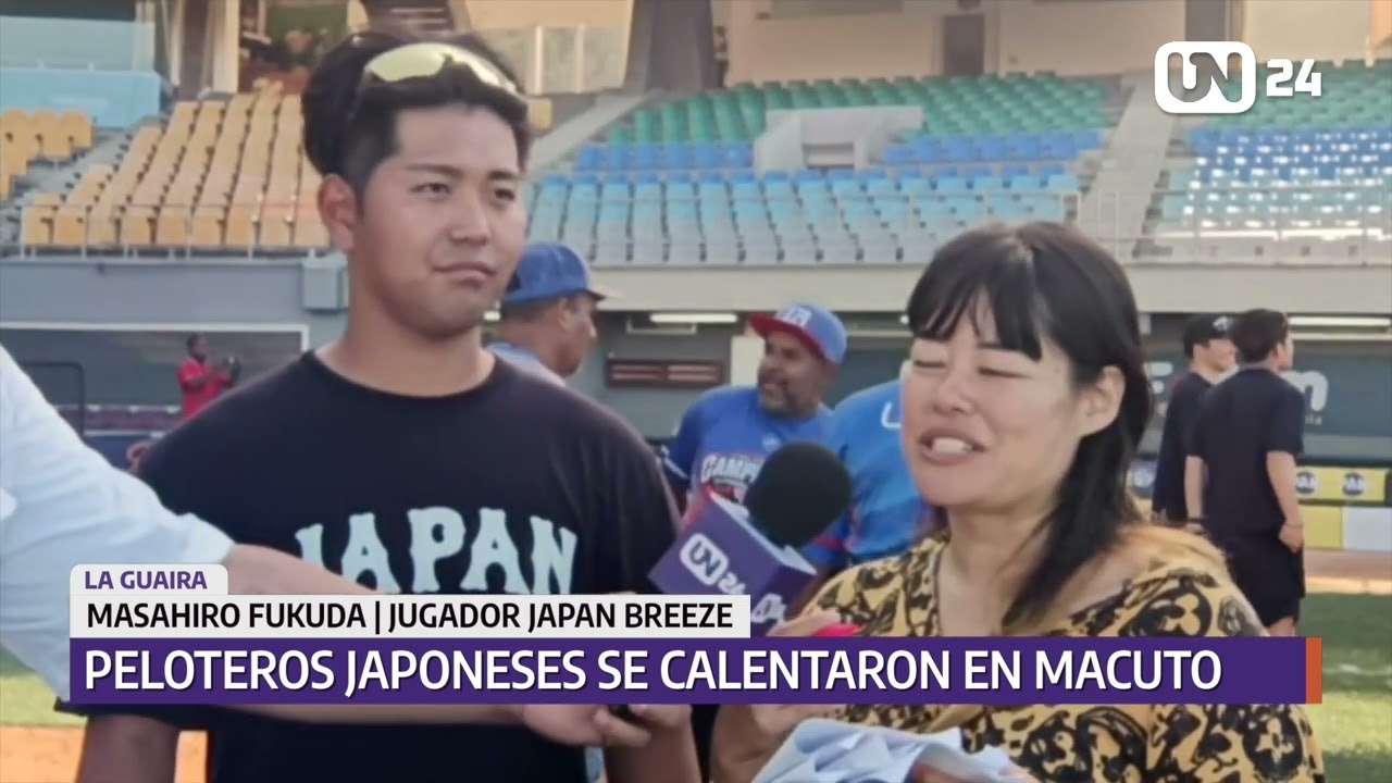 Peloteros japoneses dictaron clínicas de béisbol a niños de La Guaira
