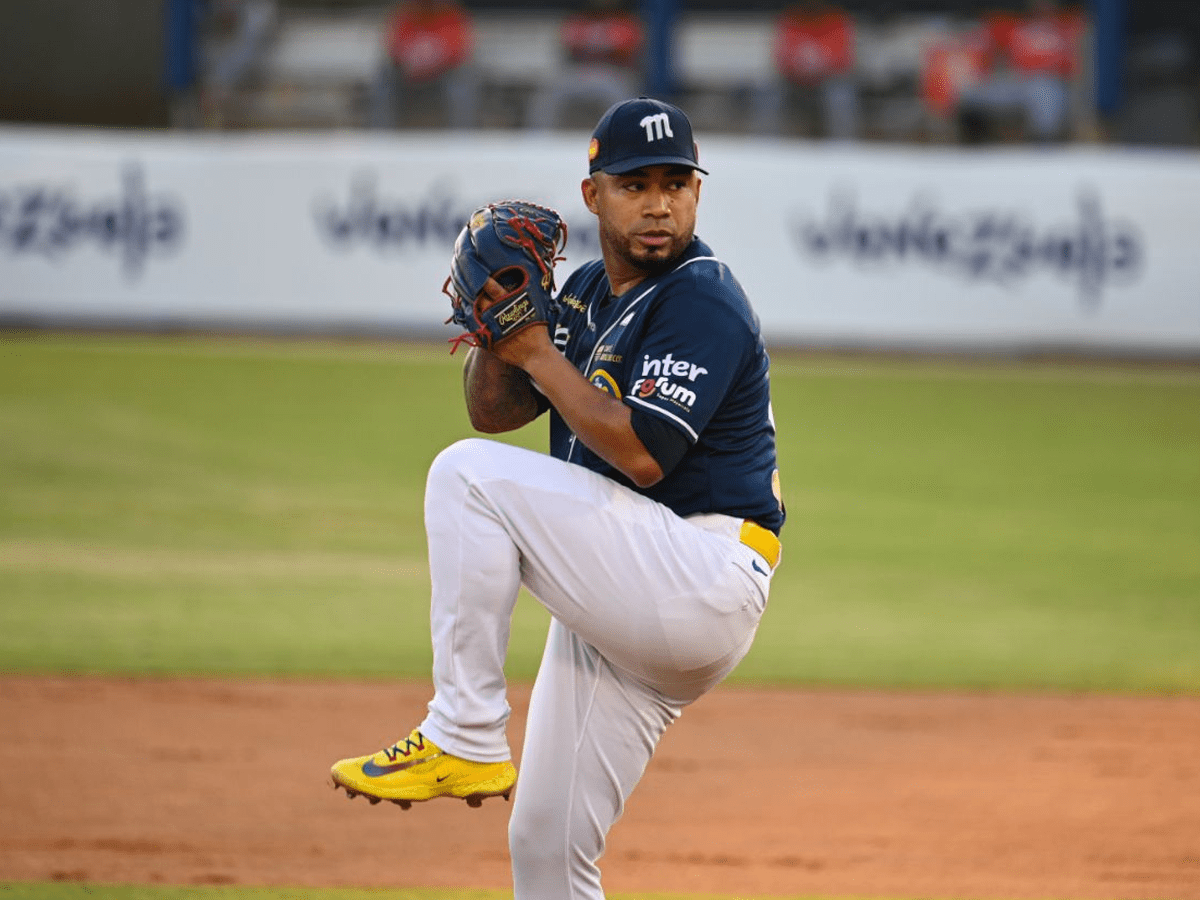 Junior Guerra mantiene su yugo sobre los lanzadores