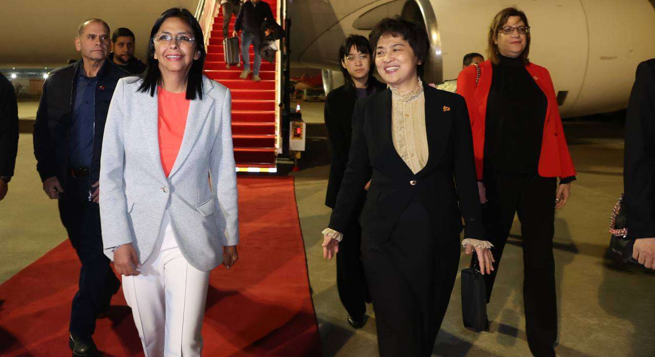Vicepresidenta Delcy Rodríguez visita la megalópolis tecnológica de China