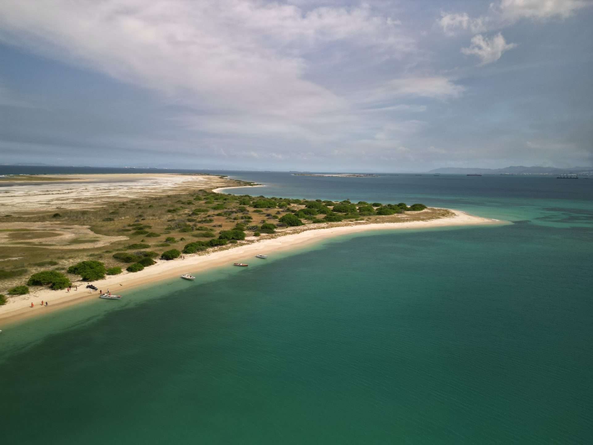 Reactivan traslados en bote hasta las Isletas de Puerto Píritu
