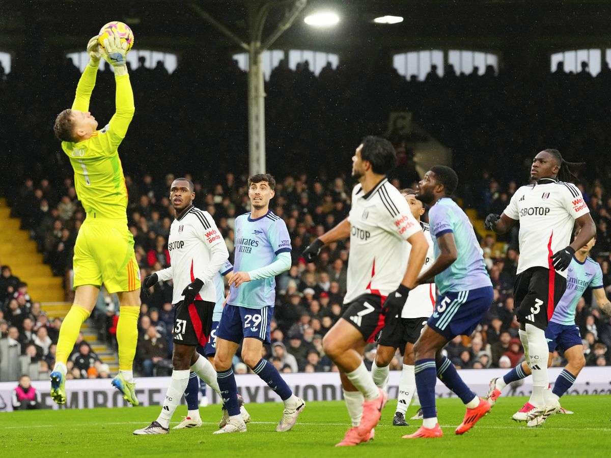Arsenal pierde distancia ante el Liverpool