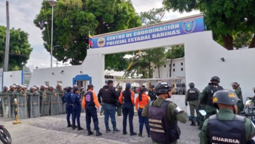 Enfrentamiento con armas blancas entre reclusos dejó nueve heridos en Barinas