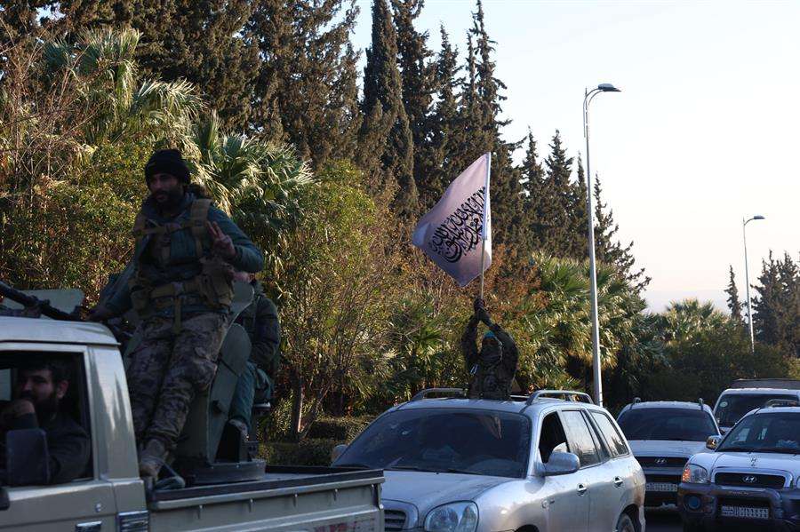 Terroristas imponen toque de queda en Damasco