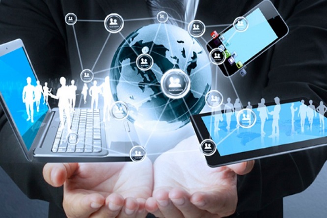 Luis Bautista Garrido Palacios - Tecnología y Responsabilidad Social Empresarial ¡Mejorando el Impacto a Través de la Innovación! - FOTO