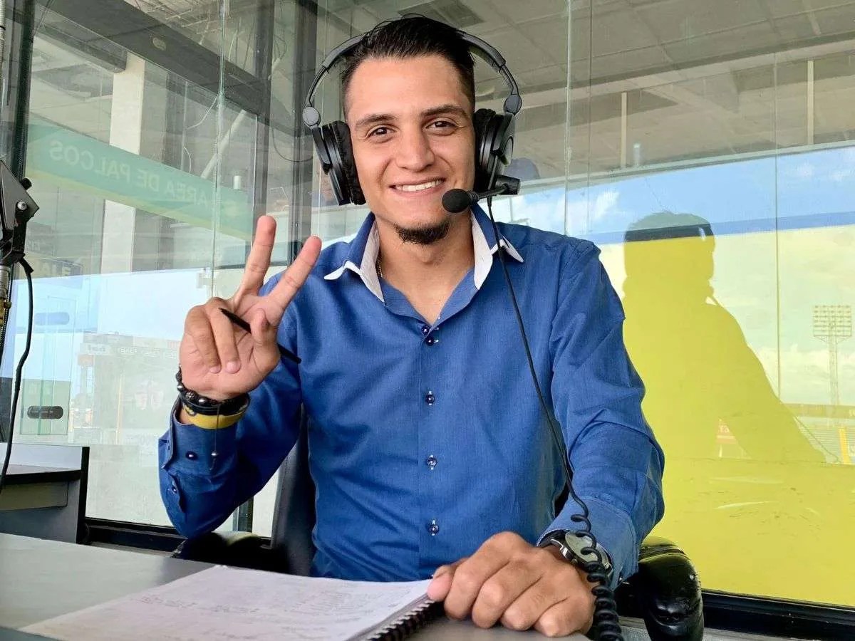 Luis Alfredo Quiroz un nuevo talento de la narración hípica