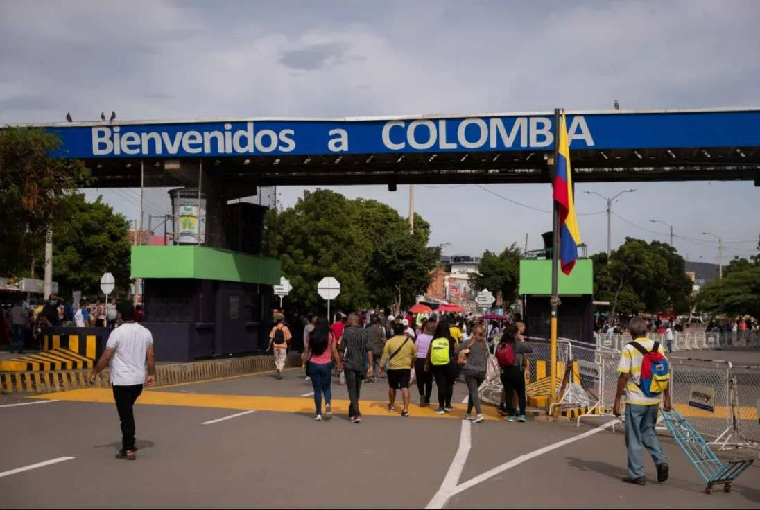 Colombia oficializó visa V-Visitante Especial para migrantes venezolanos