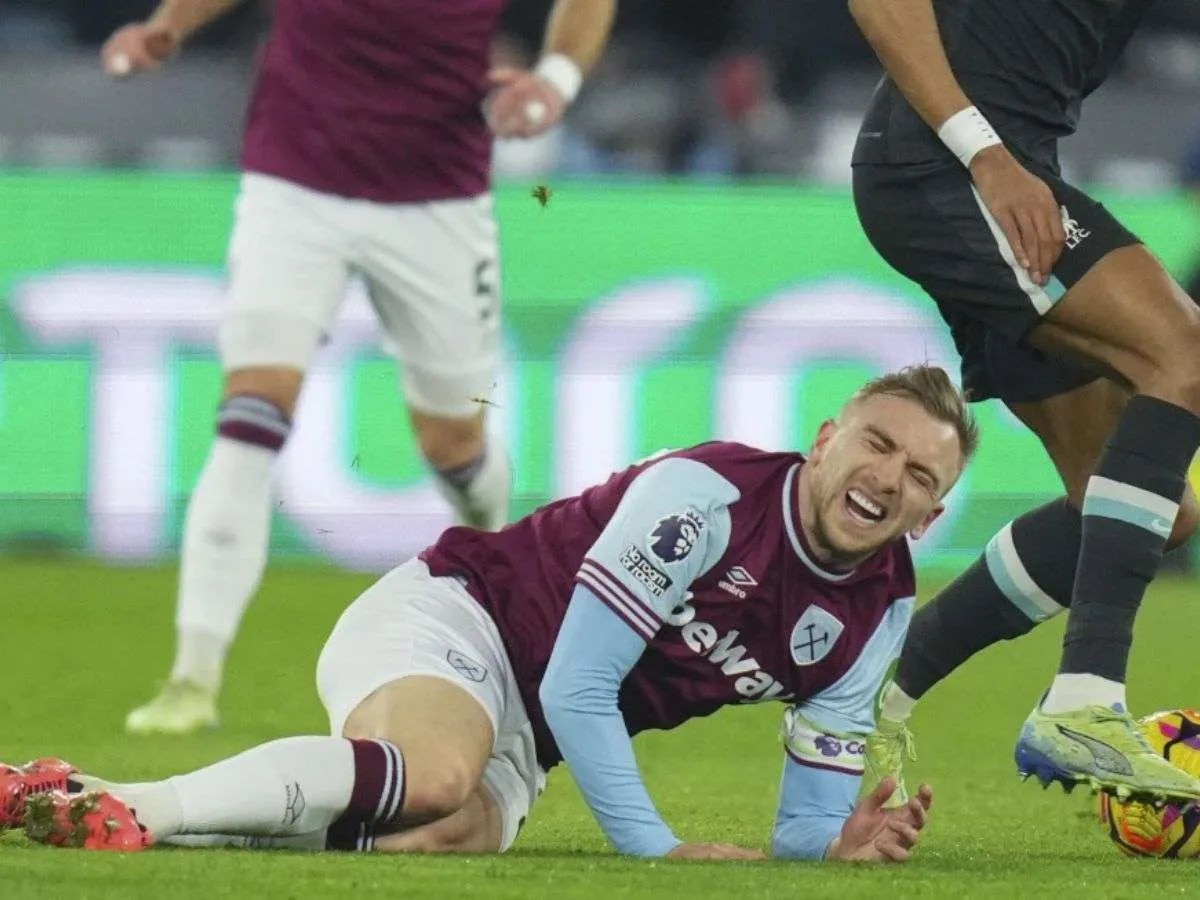 West Ham se despidió de su capitán por el resto del año