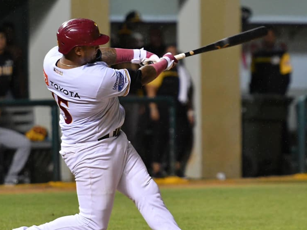Mayagüez cerca de sellar pase a playoffs en Puerto Rico