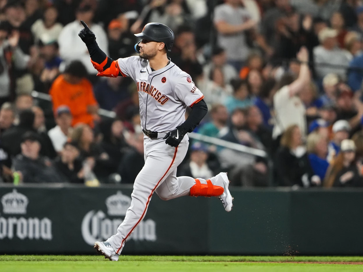 Dodgers acordaron con Michael Conforto y Blake Trainen