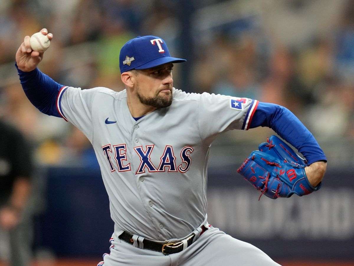 Nathan Eovaldi firmó nuevamente con los Rangers de Texas