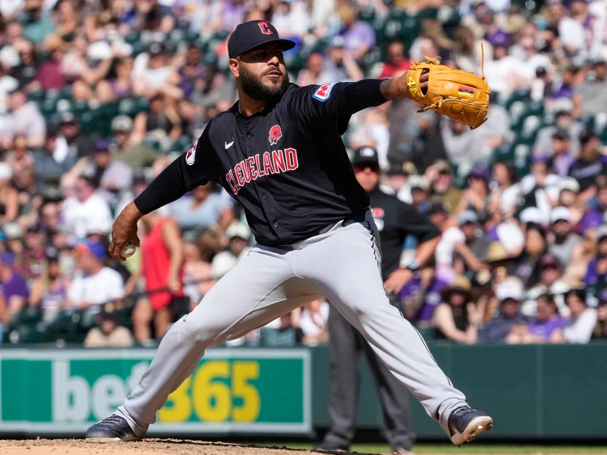 Pedro Ávila se uniformará con Tiburones