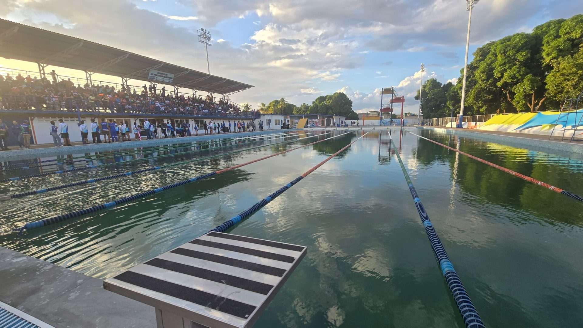 Inaugurado complejo de piscinas olímpicas Jesirek Pinto en Bolívar