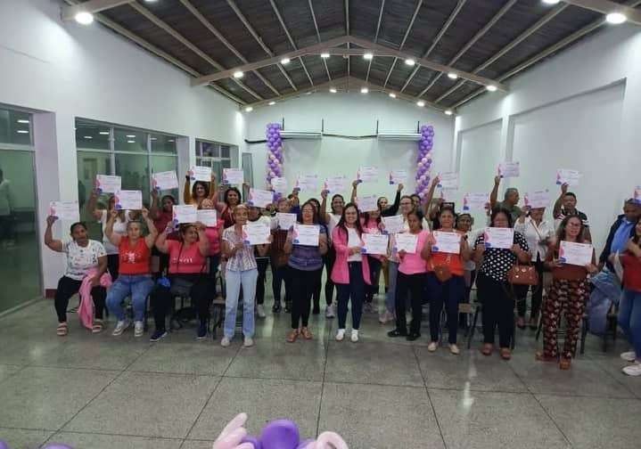 Certificadas 47 promotoras de Parto Humanizado en Trujillo