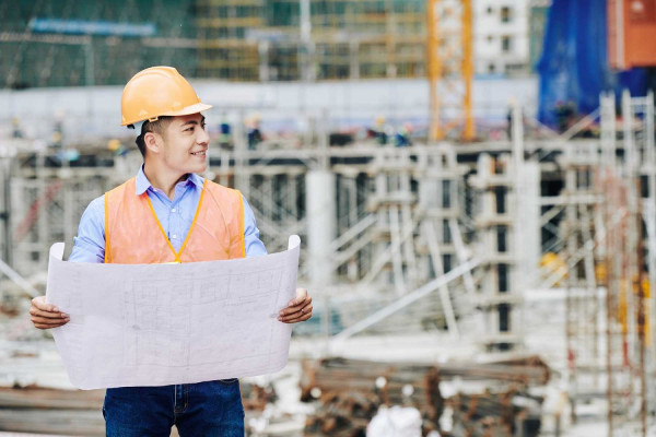 Habilidades y Competencias Esenciales para un Ingeniero Civil en Construcción