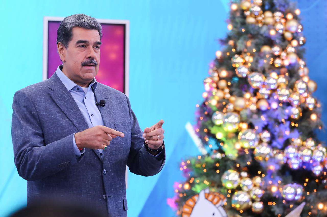 Maduro: junto al pueblo derrotamos al mayor golpe ciberfascista