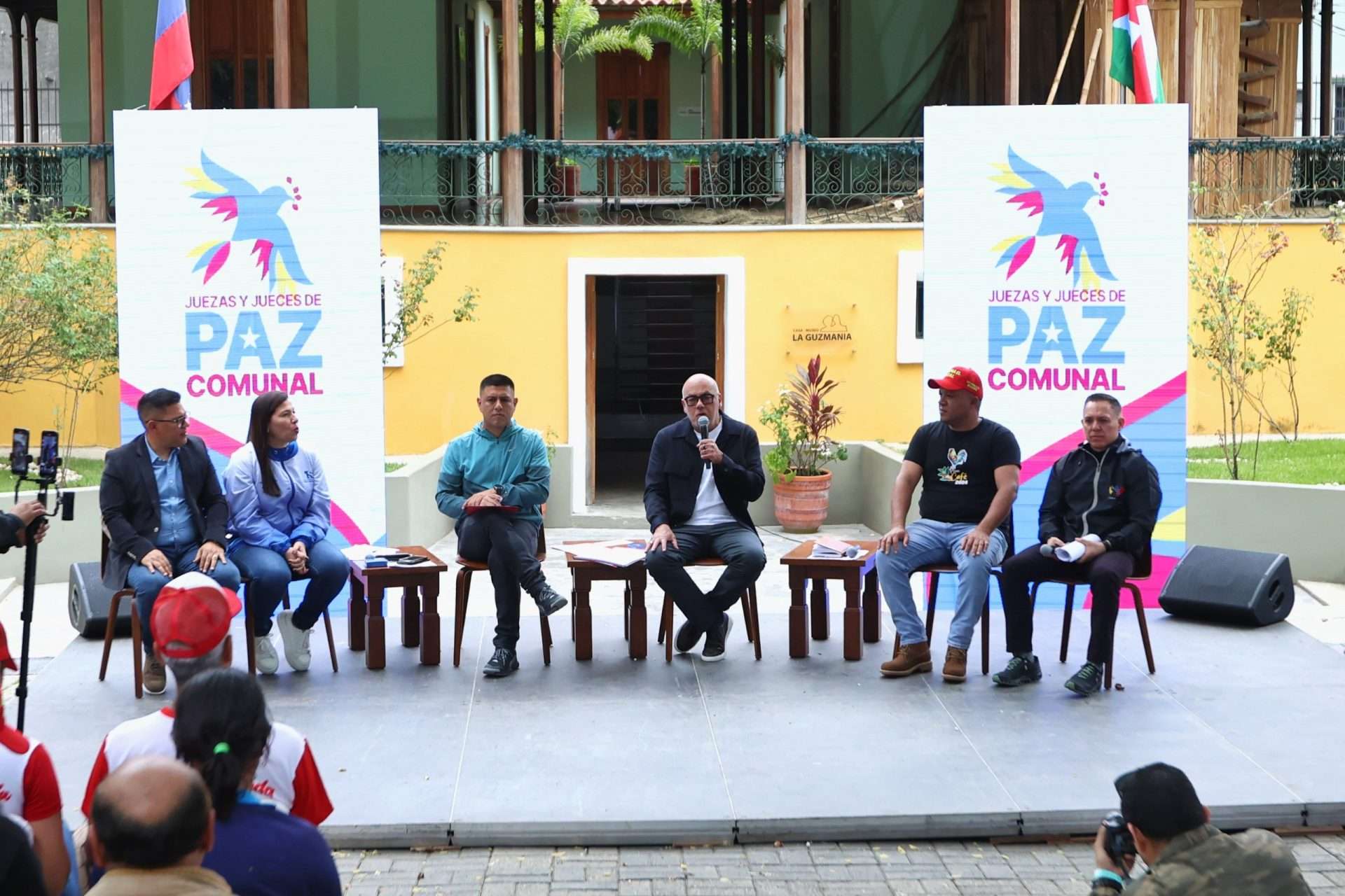 Hoy serán electos 30.000 jueces de paz