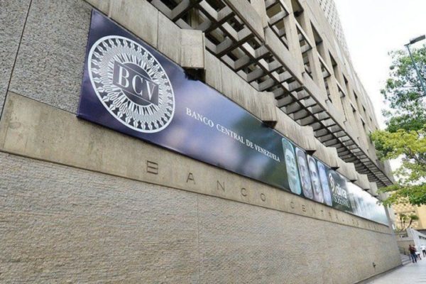 Así cerró el dólar en Venezuela este 20 de enero de 2025