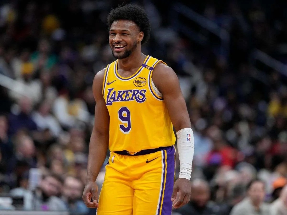 Lakers aplastó a los Wizards gracias a Bronny