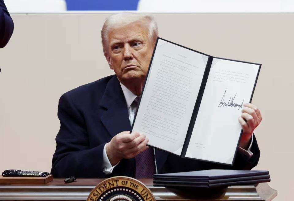 Trump regresa a Cuba a lista terrorista de EEUU