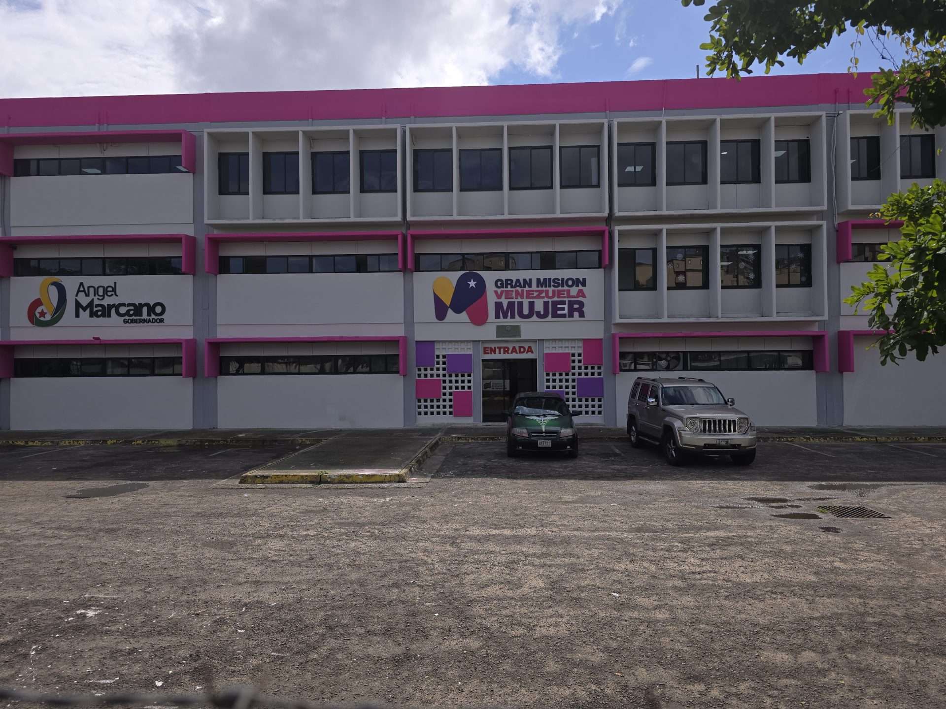 Casi lista Clínica Popular de la Mujer en Puerto Ordaz