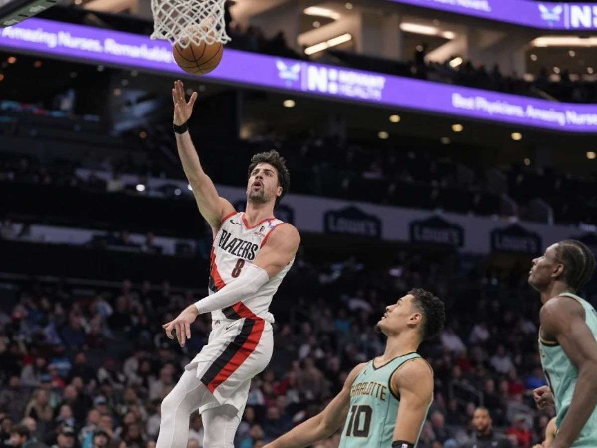 Trail Blazer aplastaron a los Hornets de Charlotte