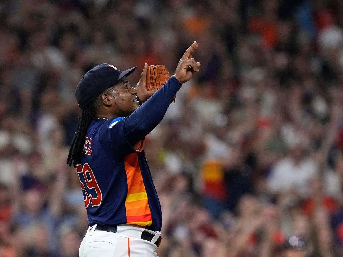 Framber Valdez acordó con los Astros por una suma récord
