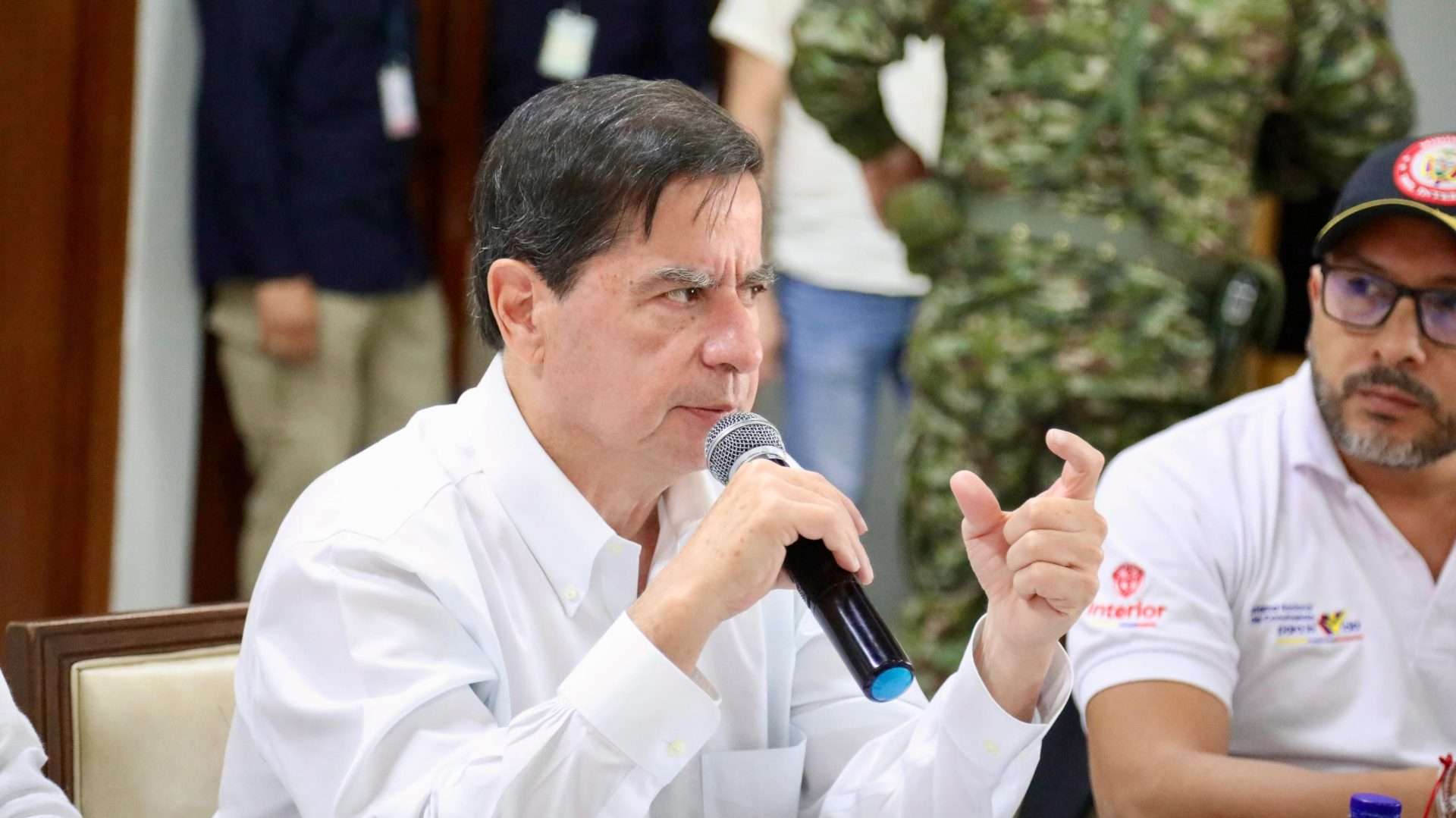 Acusan al ELN de cometer crímenes de guerra contra la población civil