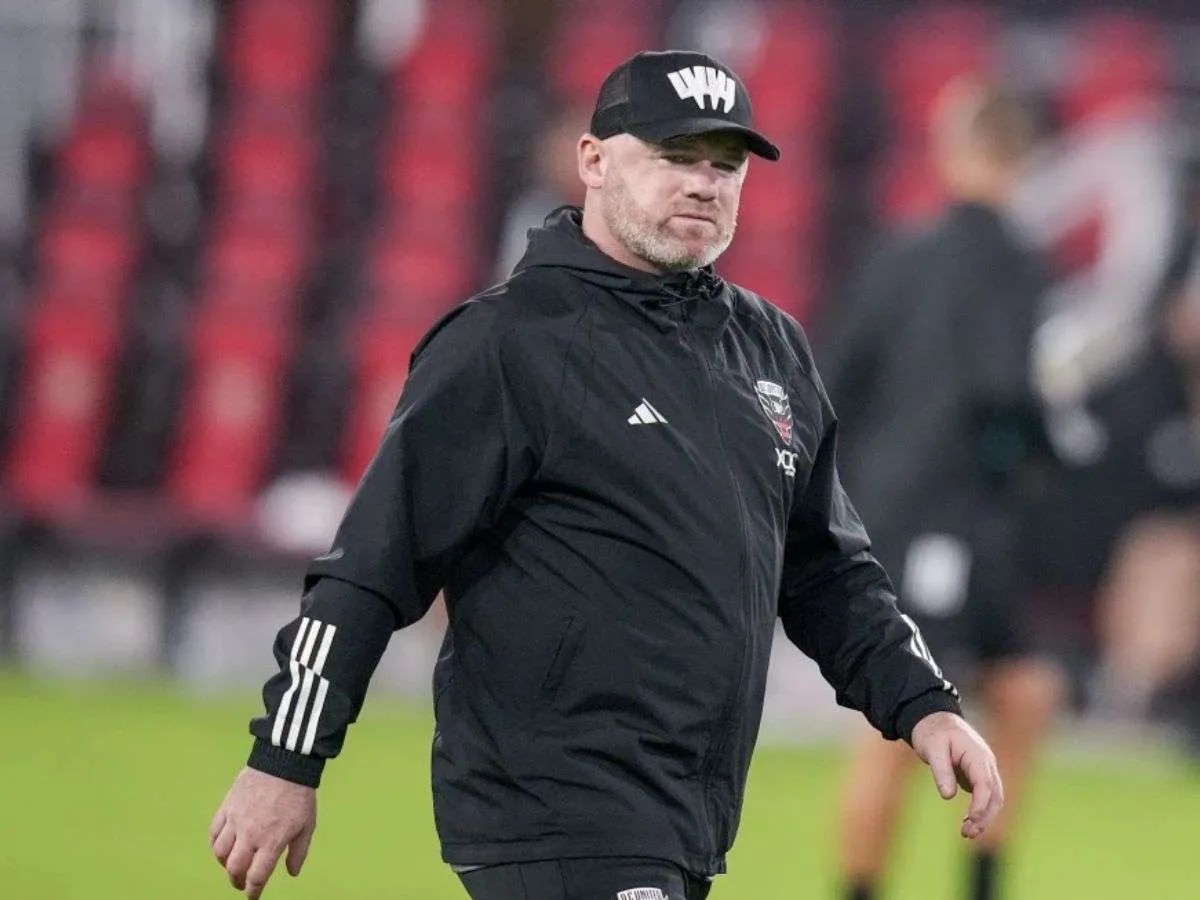 Rooney despedido después de seis meses como entrenador
