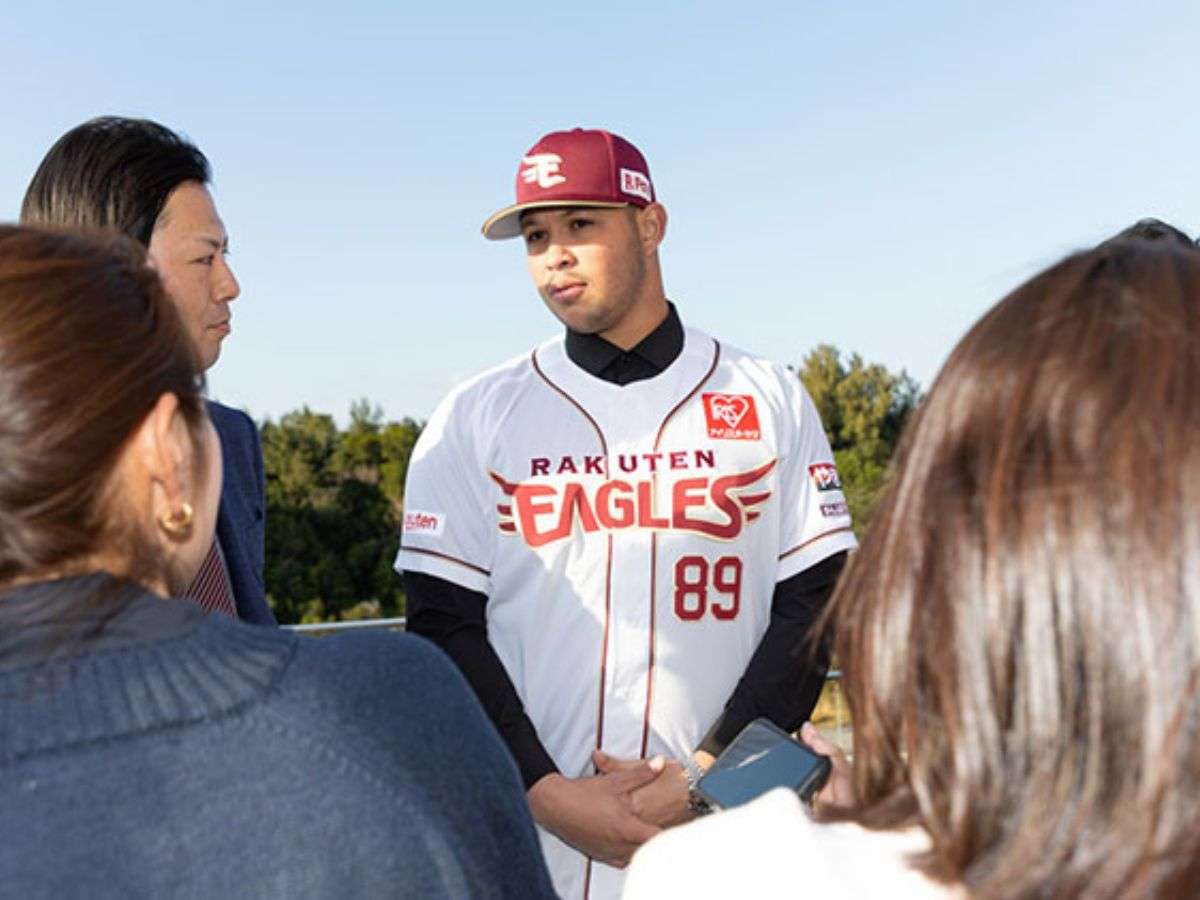 Miguel Yajure quiere brillar con Águilas de Rakuten