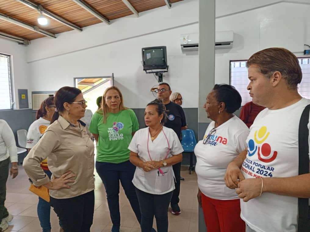 Poder popular ejecuta rehabilitación de ambulatorios en La Guaira