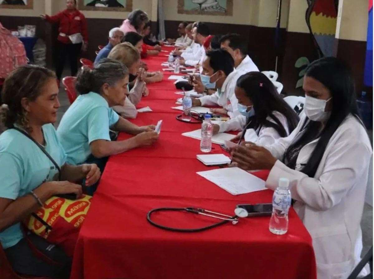En Antímano atendieron a más de 500 abuelos
