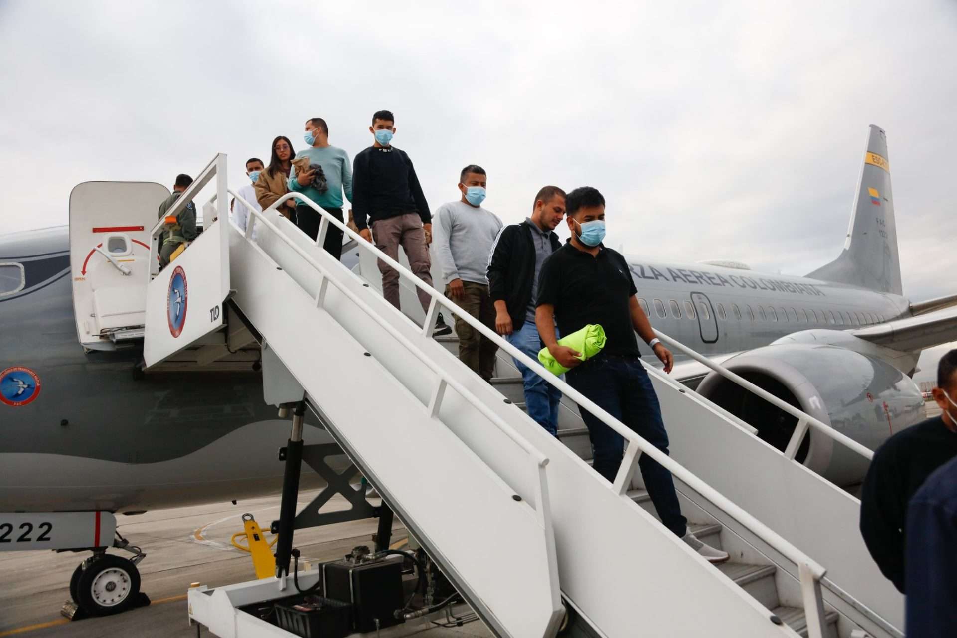 Llegan a Bogotá 91 colombianos deportados de EEUU