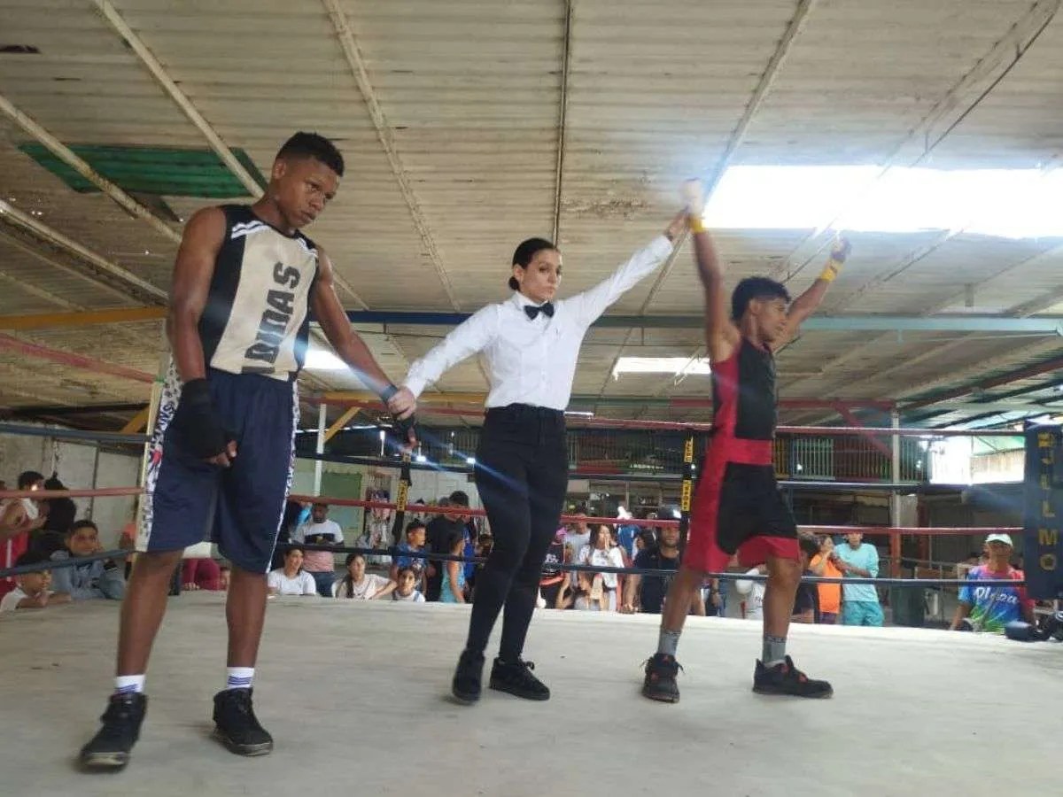 Boxeo de Calle hizo vibrar a Catia
