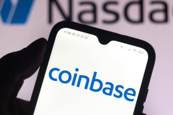 Comisión de Bolsa y Valores de EE.UU. retira su demanda contra el gigante cripto Coinbase